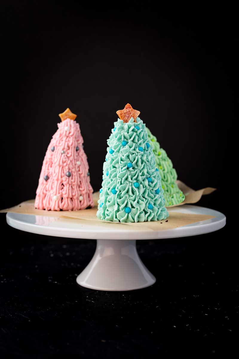 mini vegan pastel chocolate cake christmas trees