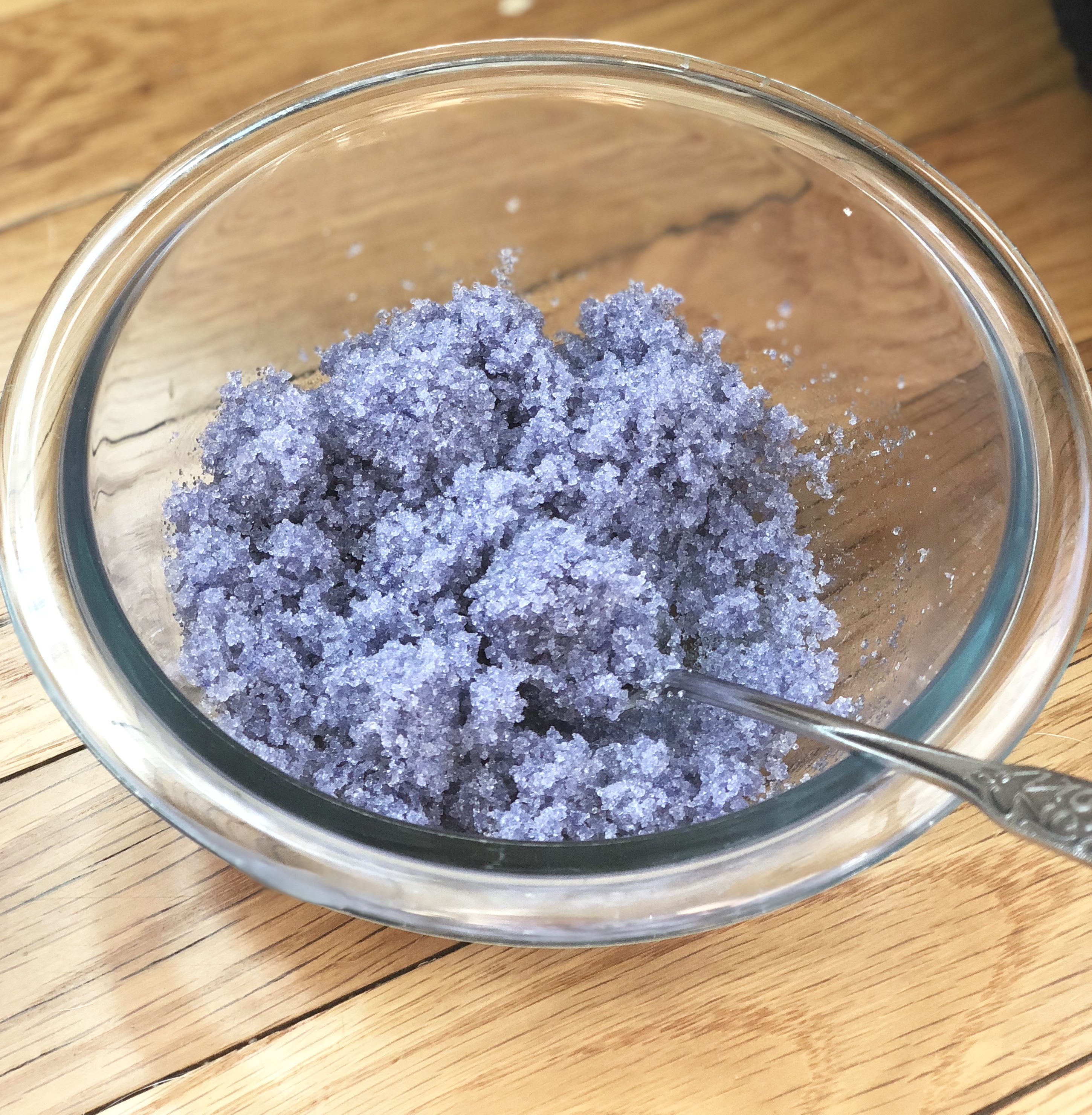 DIY vegan purple sugar